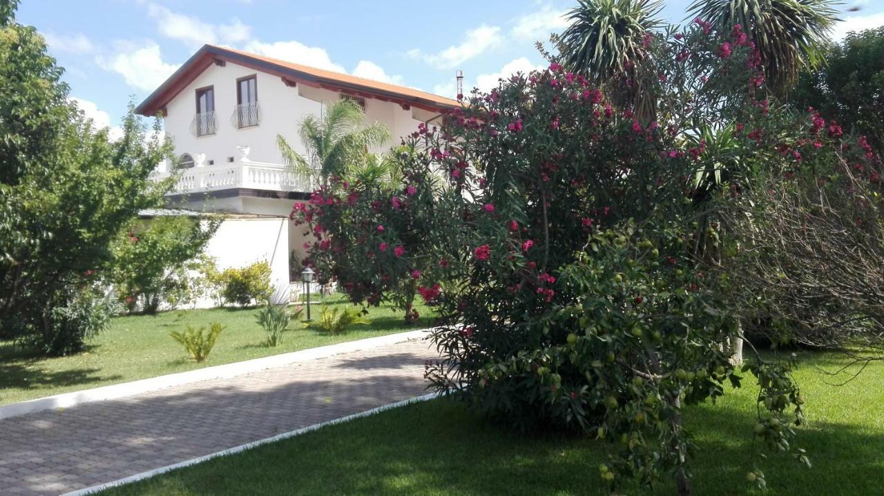 B&B Villa Di Bartolomeo Capaccio Exterior photo
